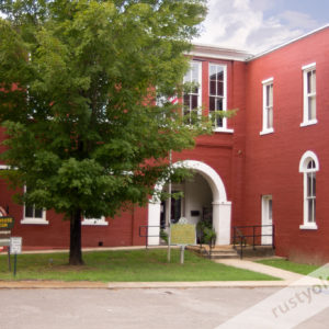 photo of old courthouse