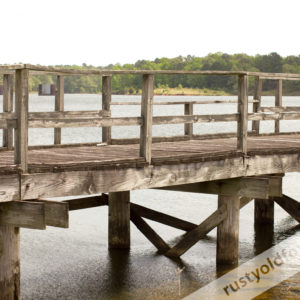 photo of bay springs lake pier