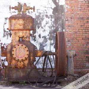 photo of rusted machinery
