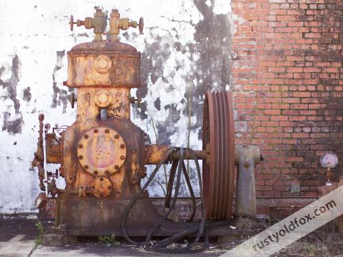 photo of rusted machinery